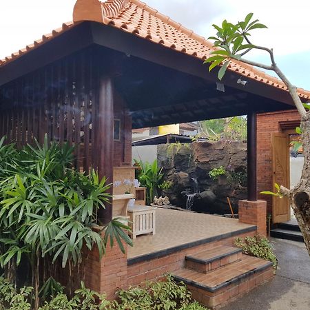 Poedja Villa Jimbaran Екстер'єр фото